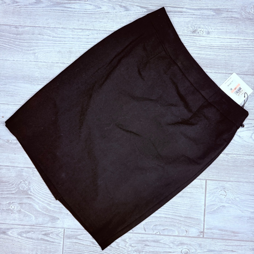 Nwt Calvin Klein black short suit skirt 10 petit